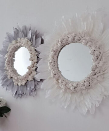 Nordic Style Mirror Decor Sunflower Shape Wall Mirror Decor Acrylic Eye-catching Feather Wall Decor for Home